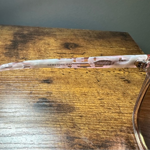 Blenders Sunglasses - Picture 16 of 16